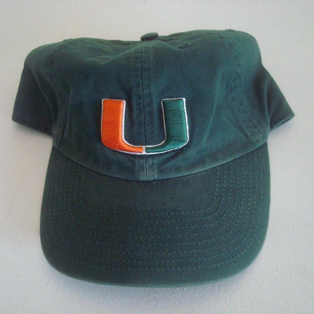 MIAMI HURRICANES   FITTED SZ MED  DEADSTOCK HAT‎ CAP VINTAGE H4